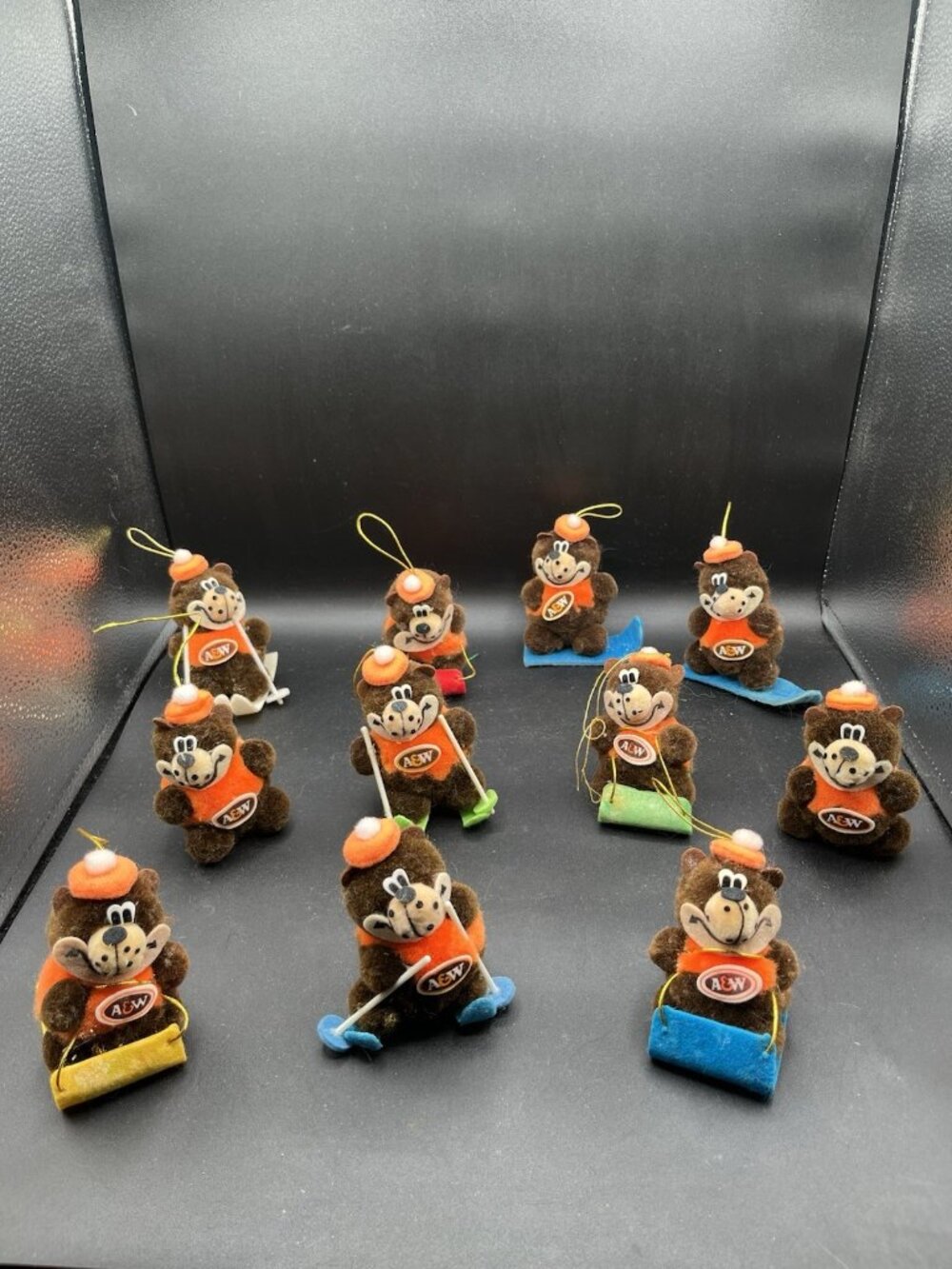 Vintage A&W Great Root Bear Plush Christmas Tree Ornament Lot of 11 ✅